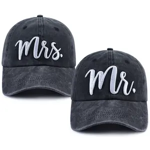 2PCS Matching Mr and Mrs Gifts for Men Women, Funny Bride and Groom Hat, Adjustable Bridal Gifts Baseball Cap, Anniversary Engagement Honeymoon Wedding Gifts for Couple Hubby Wifey Friend
