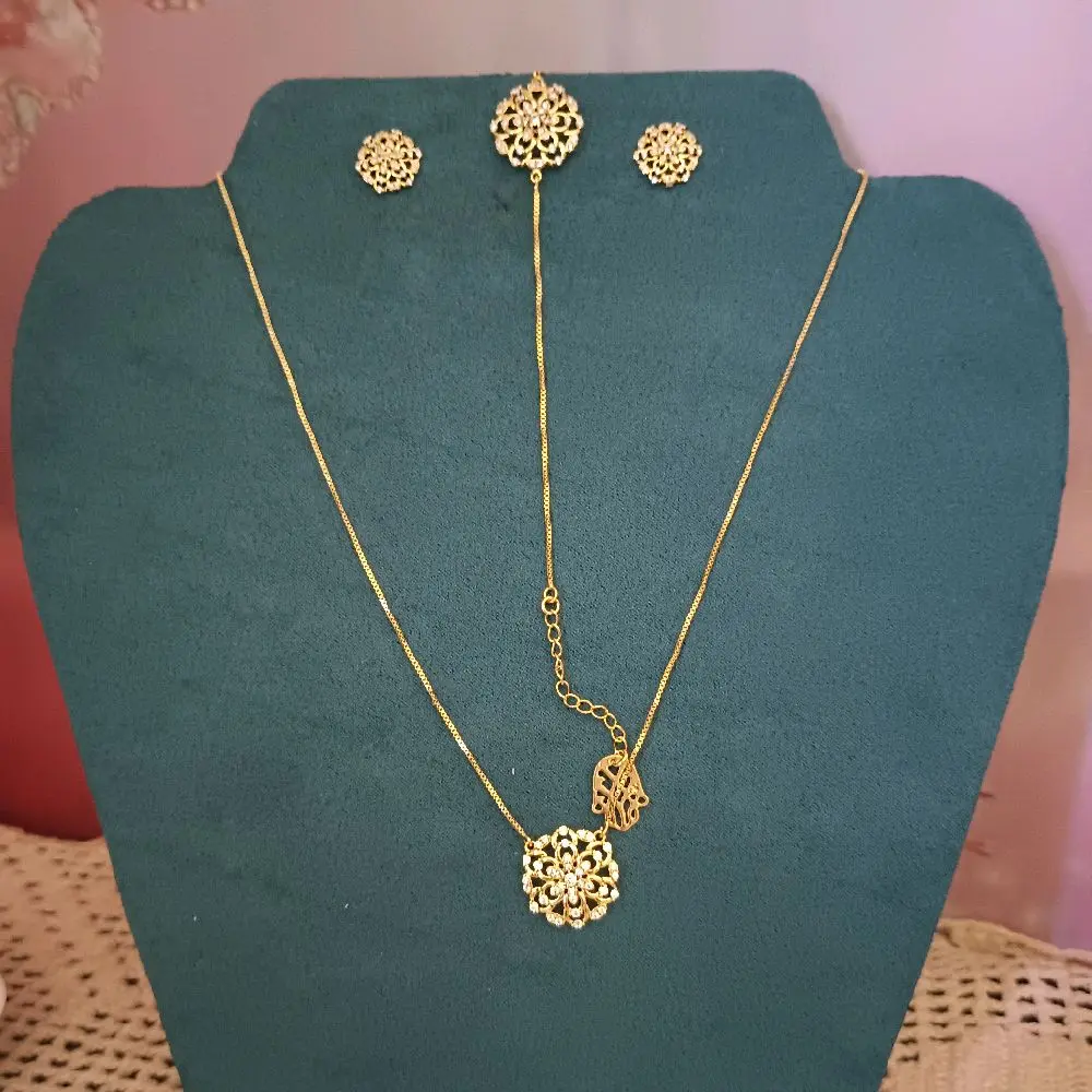 14kt Gold Plated Xuping Set Necklace Bracelet Earrings Classic Timeless Design for Any Occasion