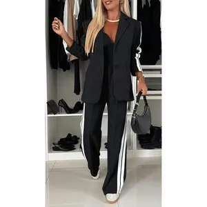 Selena | Striped Comfort & Style Set - Fitted Long Sleeve Blazer & Flowy Pants - Casual Chic Women's Outfit for Autumn