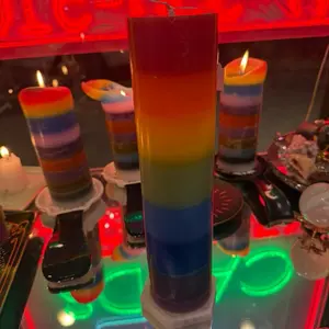 ️ Manifesting & Chakra Balancing Pillar Candle with Crystal tumble – Spiritual Energy Altar Candle