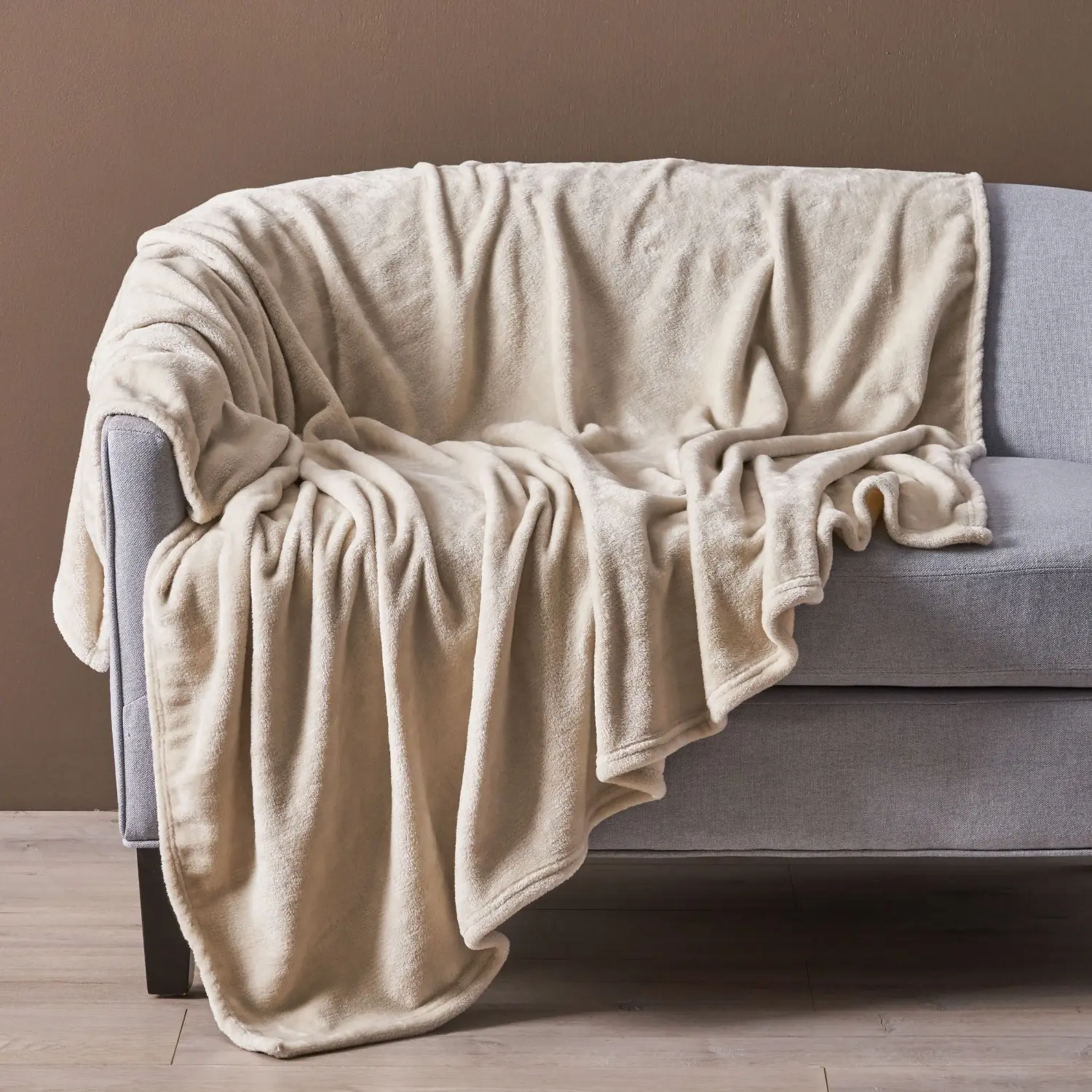Multi-Use Felt Blanket , Ultra-Soft Lightweight Travel & Office Nap Shawl for Adults, Cozy Home Decor Throw