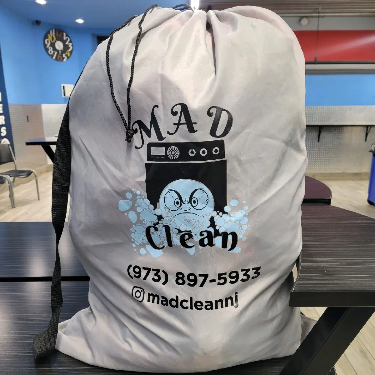 Jumbo Mad Clean Bag