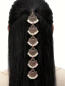 Elegant Women's Head Chain, Vintage Ethnic Style, Sparkling Rhinestones, Peacock Design, Dangle Beads, Fashion Accessory