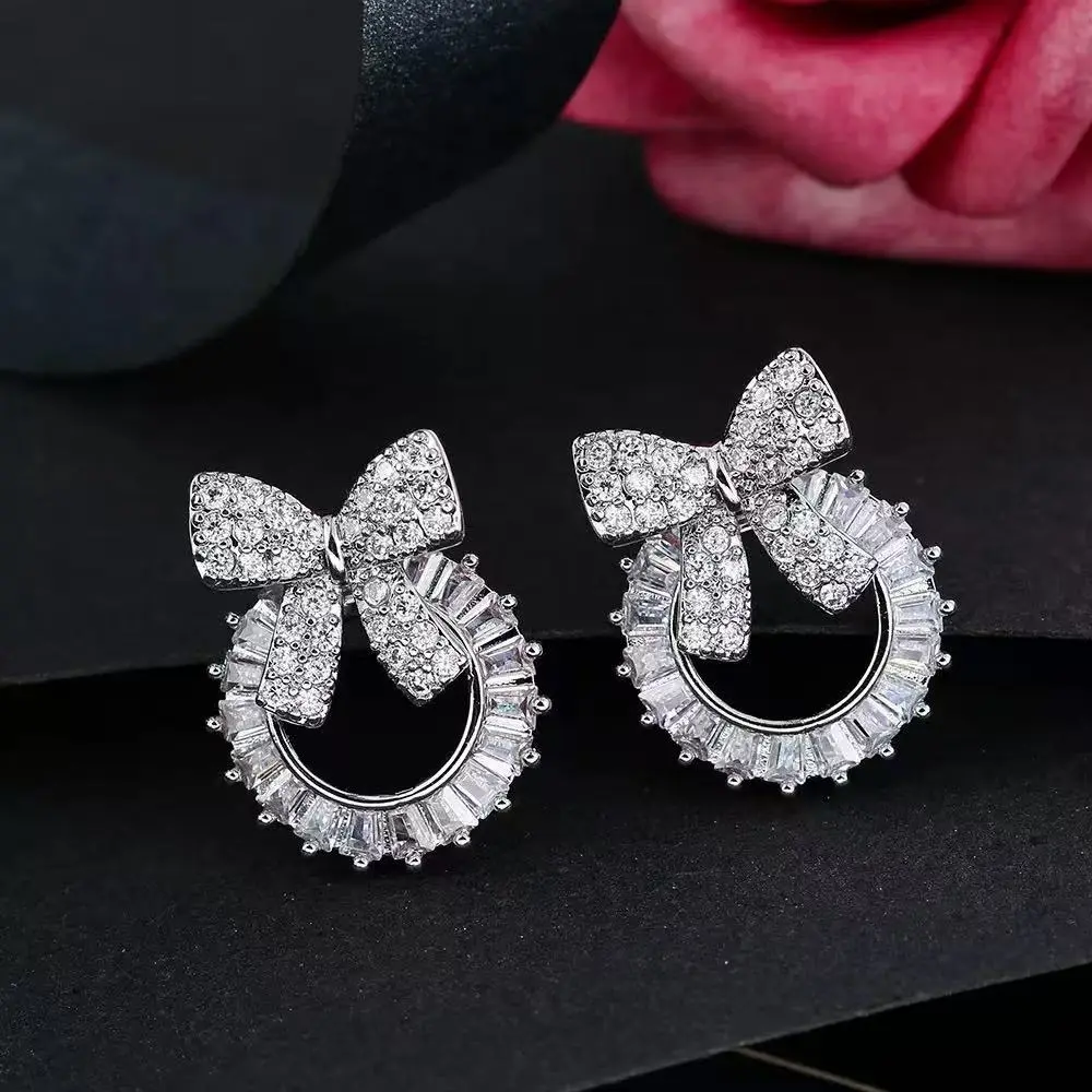 Lucky bags for earrings - open in live