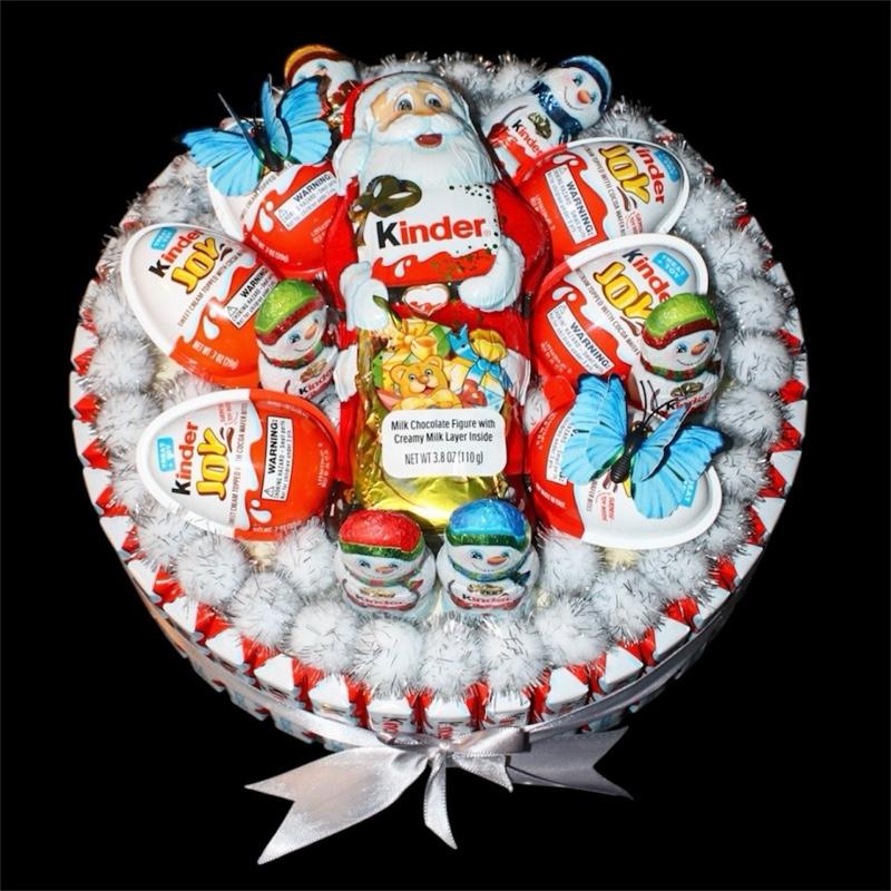 Kinder Snack Bonbon DessertKinder Chocolate Santa New Year & Christmas Gift for Kids Festive Sweet Treat