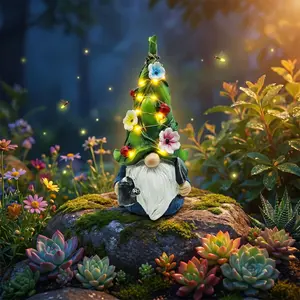 Resin Gnome Statue – Suitable for home decor, holiday gifts, and housewarming presents.