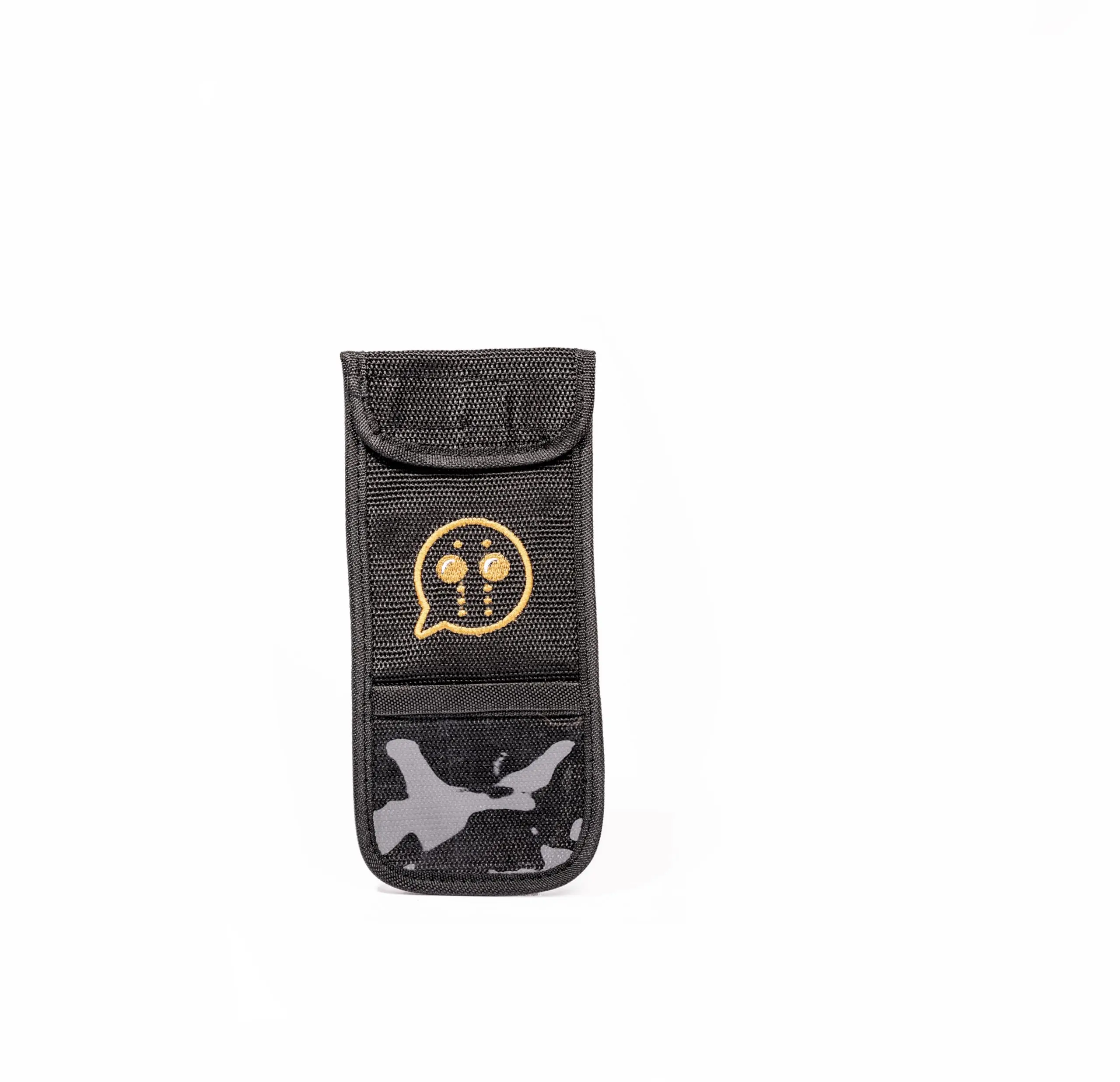 the hockey pro shop Skate Blade Pouch - Senior/Intermediate (Size 4.0 and up) - Holds 1 Set of Ice Hockey Blades, Ice Hockey Blade Case, Hockey Skate Steel Holder, Hockey Skate Blade Holder
