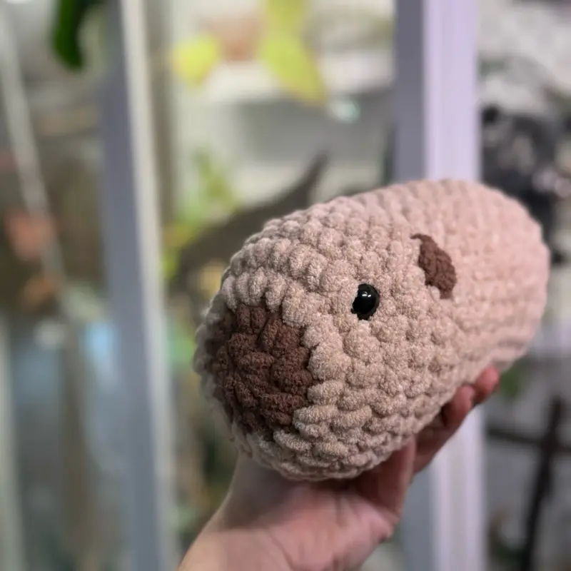 Crochet jumbo capybara