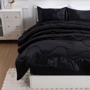 Stin Silky Soft Quilt Luxury Super Soft Microfiber Bedding Comforter Set, Light Weighted (Blck, )