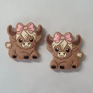 Highland Cow Pink Bow 2D Silicone Focal Bead (1 pc)