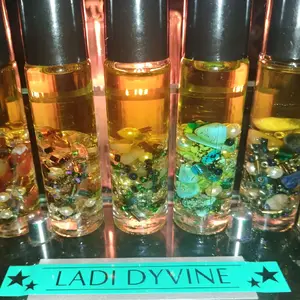 Scents of Peace - Meditation Oil Set for Chakra Alignment