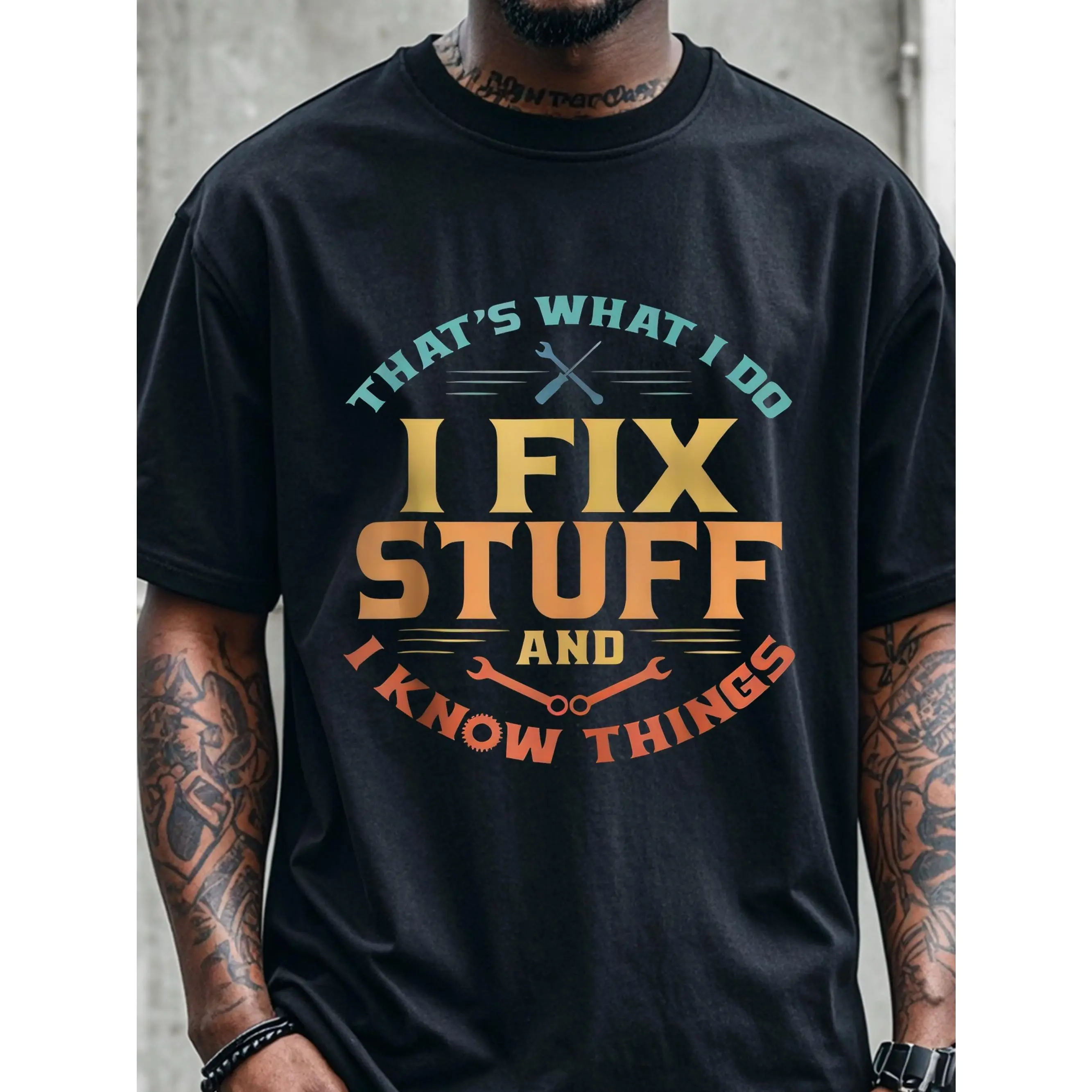 Men'S Funny Handyman Graphic T-Shirt - "That'S What I Do I Fix Stuff & Know Things" Slogan with Wrench & Screwdriver Design, 100% Regular Fit Short Sleeve Tee, Machine Washable Casual Workwear for Enthusiasts & Mechanics, Comfortable Casual Attire