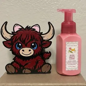 Highland cow soap holder