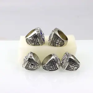 Silver 1971 1975 1970 1977 1992 5 set and box Personalized accessories and fan souvenirs