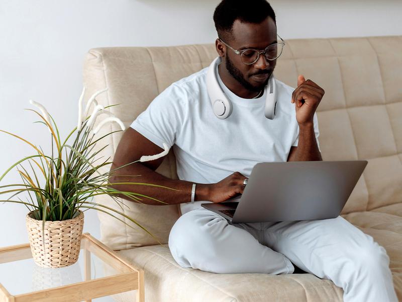 Jisulife Portable Neckfan Hands Free Bladeless Fan 4000mAh Battery Operated Wearable Personal Wireless Fan Rechargeable 3 Speeds Gifts for Women Men Wireless