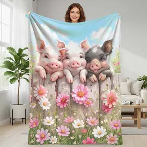 Cute Piglets and Daisy Garden Flannel Blanket Pastoral Farm Fence Floral Print Design Soft Warm Lightweight Cozy Throw for Sofa Bedroom Living Room Picnic Gift Home Decoration