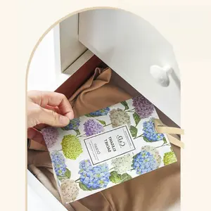 Lavender Scented Bag, Long-Lasting Fragrance, Hanging Air Freshener, Closet and Bedroom Deodorizer, Powder Form, Essential Aroma Booster
