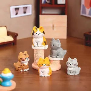 6pcs Cute Mini Cat Figurines Resin Craft Hand Painted Tiny Kitten Models for Fairy Garden DIY Micro Landscape Decor Accessorie