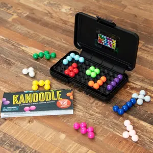 Educational Insights Kanoodle 3D Brain Teaser & W Puzzle Game