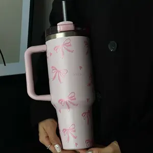 Bow Pattern Tumbler Cup, 40oz Large Capacity Stainless Steel Insulated Cup with Handle, Portable Coffee Cup for Travel, School, Office, Outdoor, Gym, Drinkware