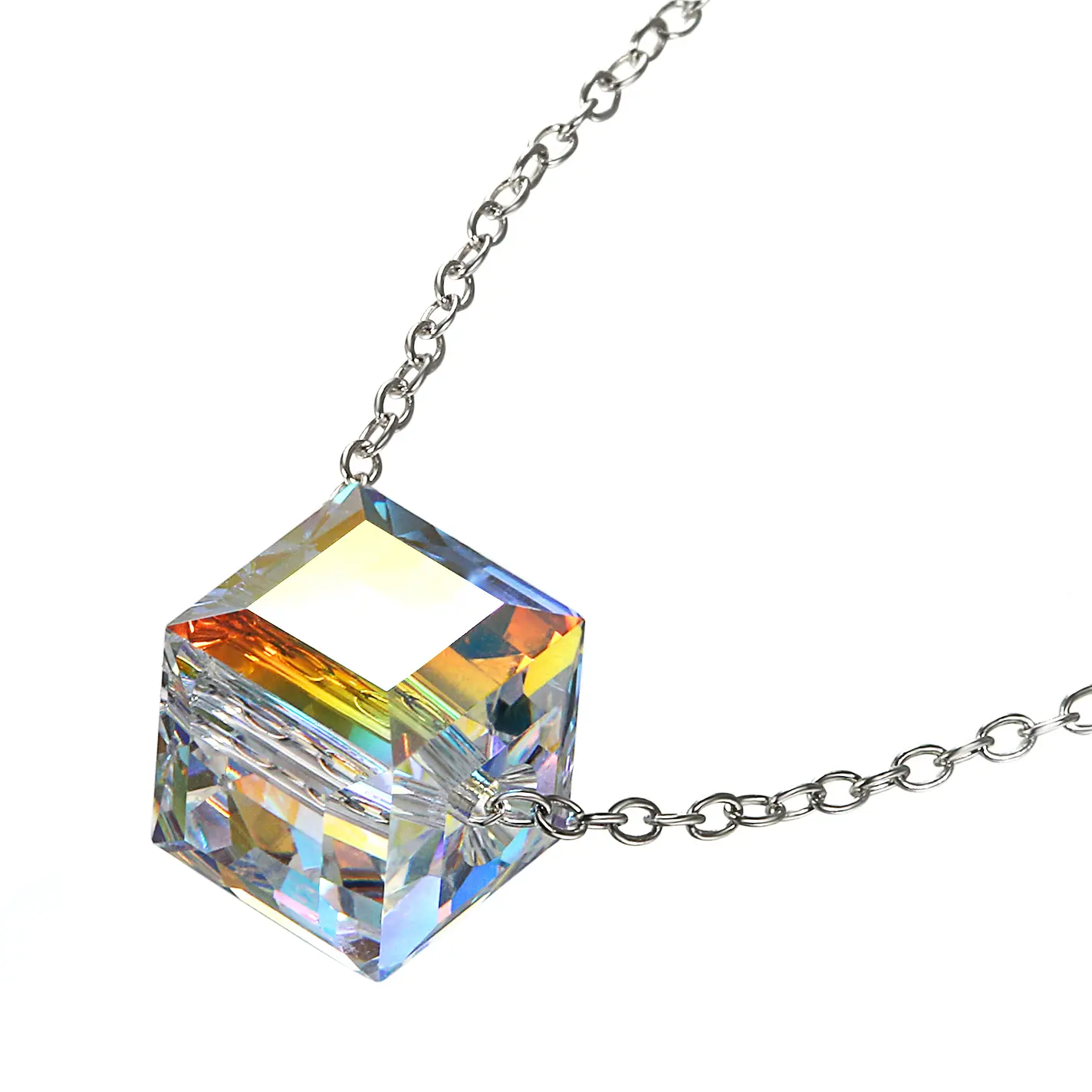 OIDEA Women's Square Cube Necklace with Aurore Boreale Crystal Glass Elements, 17-in Crystal-Like, Glass-Clear, Glowing Multi-Colored, Miniature, Ornamental Necklace, Crystal-Like Necklaces, Glass-Clear Necklaces