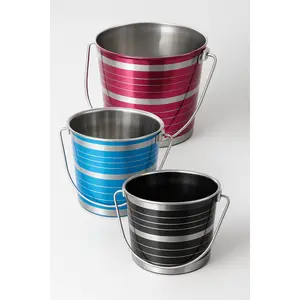 Flat-Back Colored Pet Bucket – Rustproof, Stylish & Space-Saving