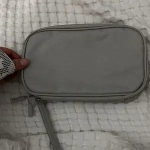 Product Review of Cable Storage Bag, Portable Double Layer Makeup Storage Box, Waterproof Stationary Storage Container, Travel Organization Pouch for Outdoor Travel, Gift Choice #TOP PICKS from g**e