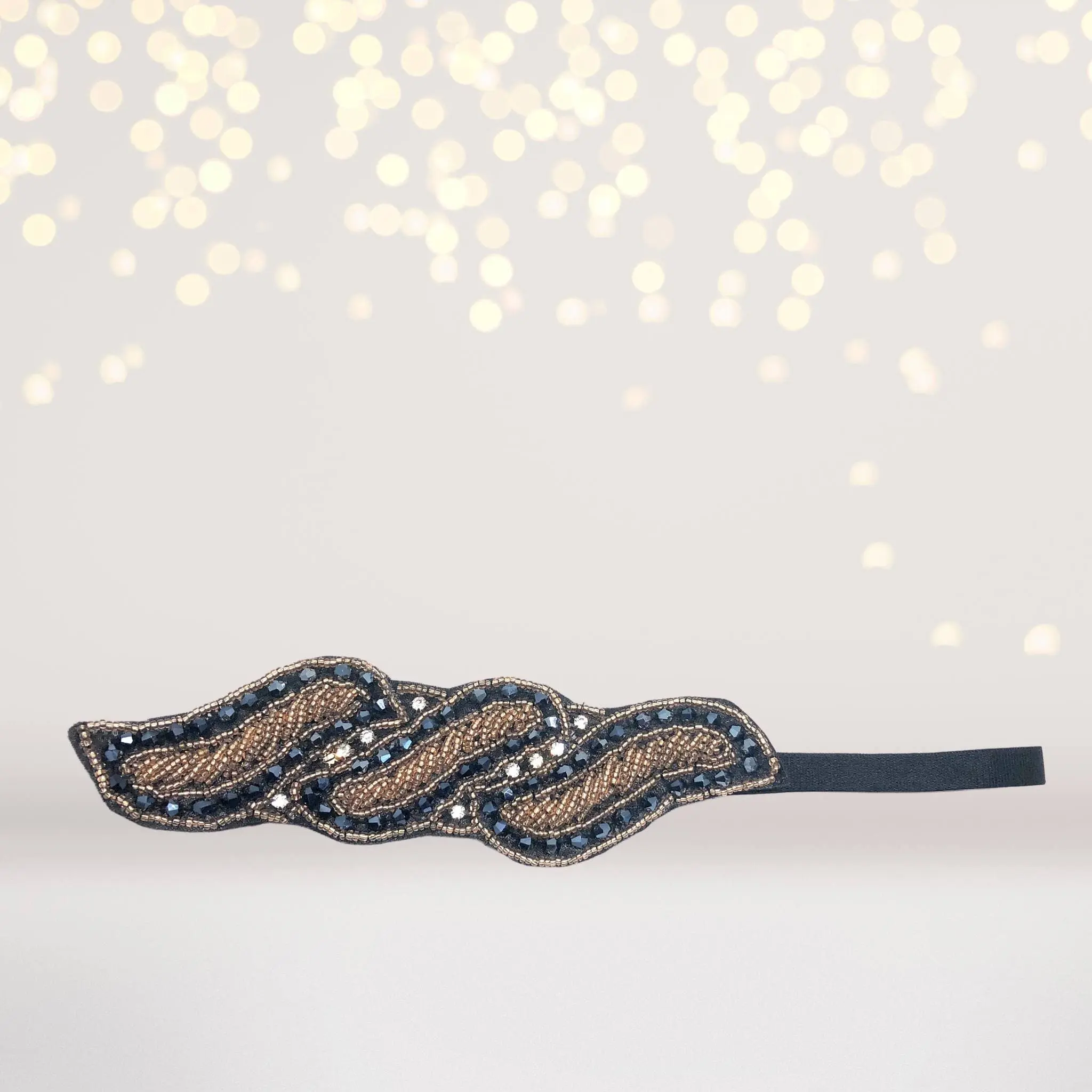 Gatsby Beaded Headband for Female, Elastic Black and Gold Leaf Hair Accessory, Roaring 20s Flapper Costume for Holiday Parties, Glamorous, Leaf Motif, Fashion, Gatsby-Era Elegance, One Size