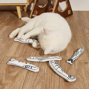 Happy Plush Fish Cat Funny Toy - Small Cat Interactive Nibbling Game Doll, Random Color Selection