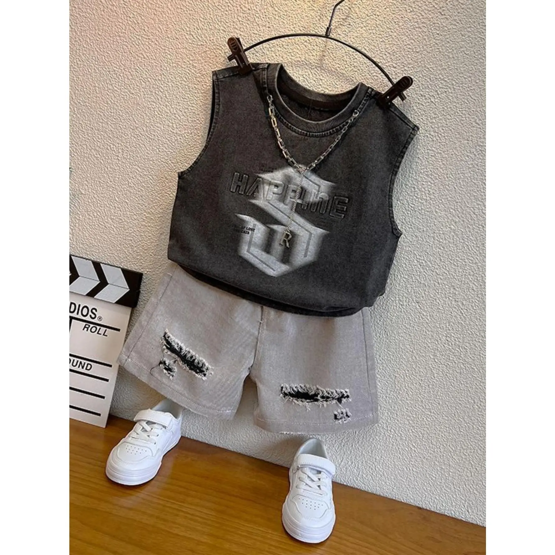 Summer New Style Boys' Cool Trendy Tank Top Set - Edgy Casual Crop Top Two-Piece for Toddlers & Kids, Perfect for Outdoor(Does not include accessory necklace)