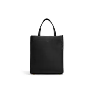 Coach Cashin 14 Tote Bag for Women – Detachable Strap, Vertical Solid-Color Mini Handbag in Black Glove-Tanned Leather