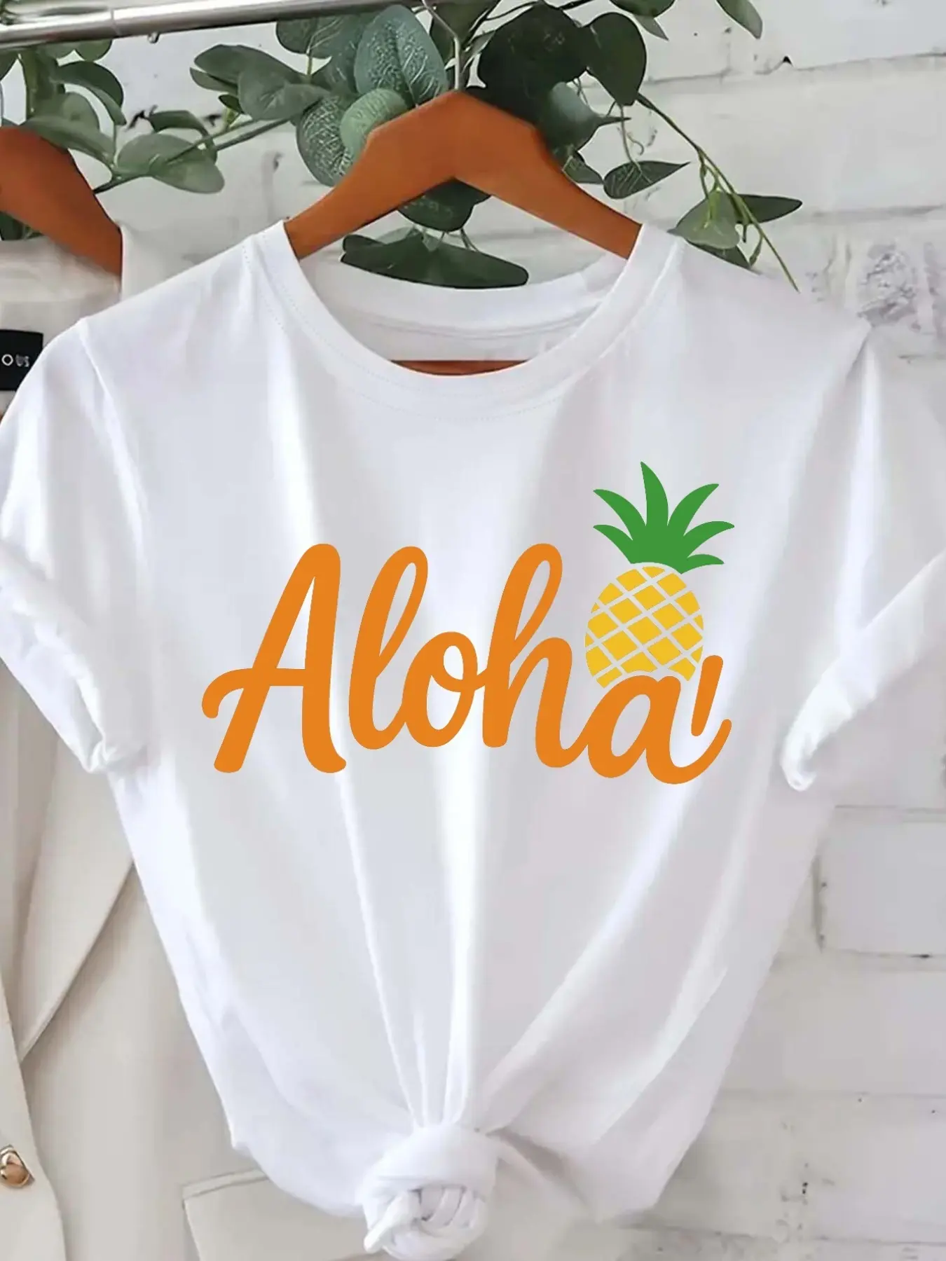 Wo Hawaiian Aloha Pineapple Print T-Shirt _ Vibran