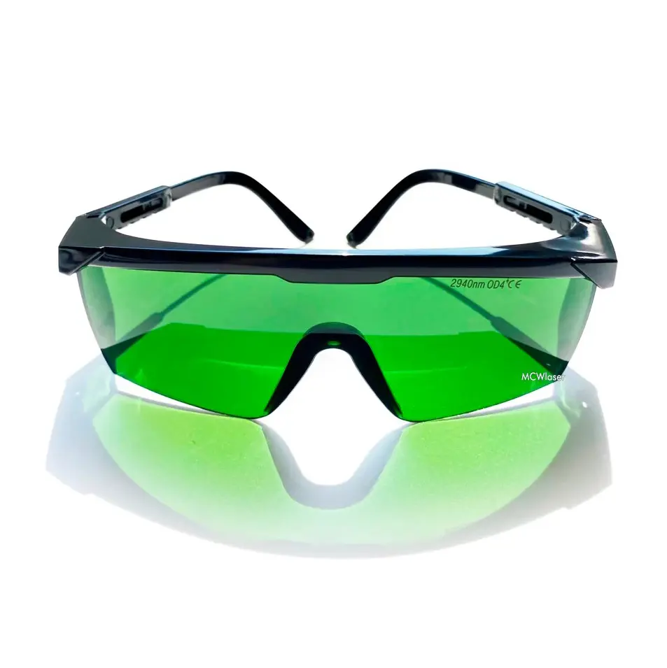 Professional Multi-Style Laser Safety Glasses, OD5+ CE Certified Shielding for 1064nm Marking, 10600nm CO2 & 2940nm Lasers, Lightweight & Ergonomic, Ideal for Aesthetic Clinics & DIY Engraving.