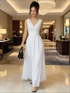 Chiffon Sleeveless Pleated Long Dress, Wedding Guest Dress, Perfect for Weddings and Graduations, Formal Occasions, Elegant and Stylish Design
