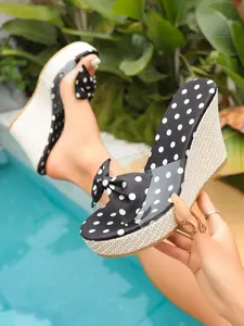 Vintage Wave Pattern Bowknot Straw Sandals, Thick Sole Flip Flops, Comfortable Summer Footwear, Stylish Outdoor Shoes