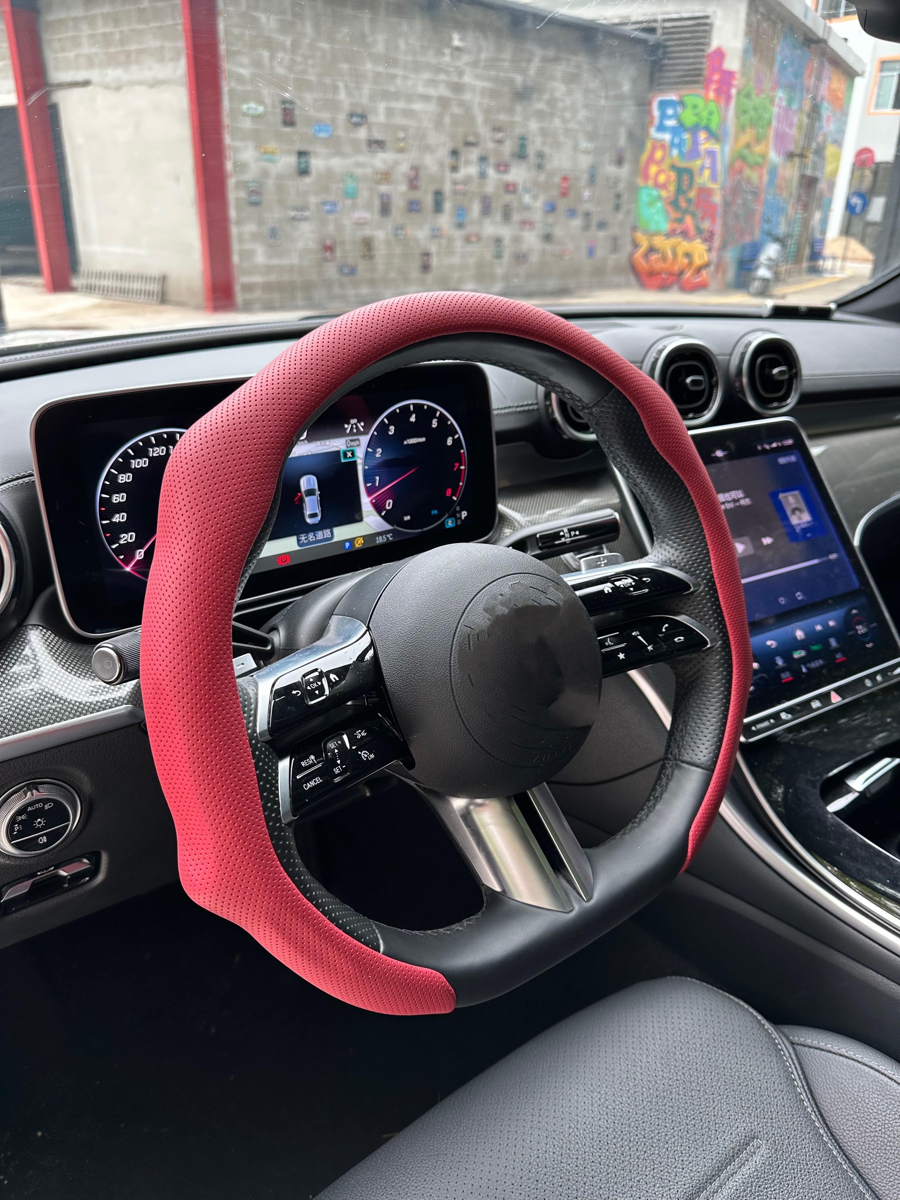 2026 New Red Leather Steering Wheel Cover – Ultra-Thin, Breathable & Anti-Slip, All-Season Sporty Design for Enhanced Grip & Driving Comfort