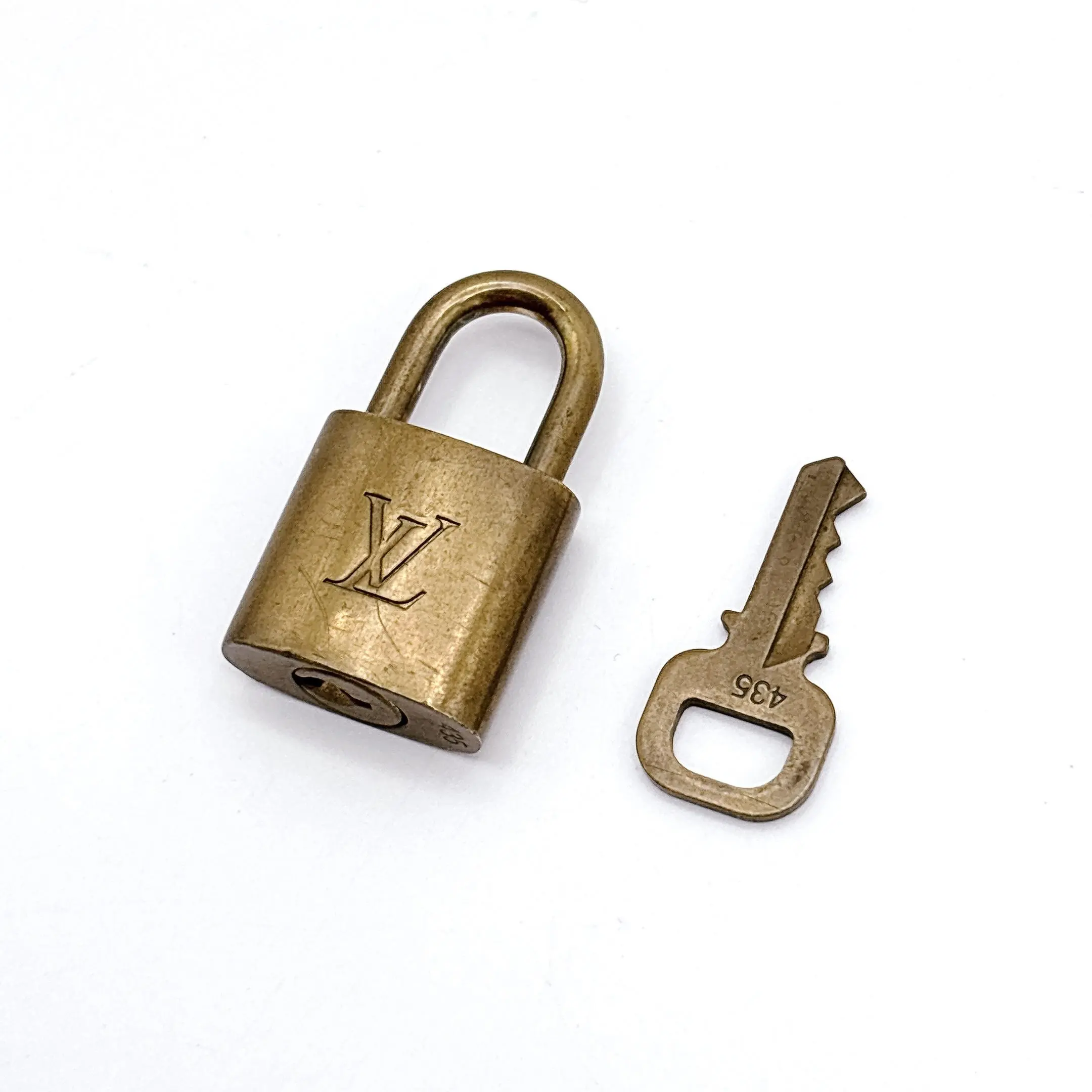 Pre-owned Louis Vuitton Padlock Key Set Pre-owned Louis Vuitton Padlock Key Set