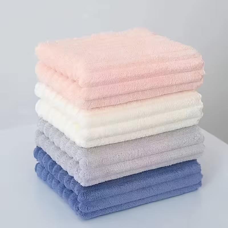 Extra-Large Microfiber Bath Towel Set (4/2 Pack) — Made from ultra-soft microfiber, these towels feel incredibly comfortable, absorb water quickly, and dry fast for easy hygiene. The extra-large size is perfect for use in the bathroom or after a shower. Extra-Large Microfiber Bath Towel Set (4/2 Pack) — Made from ultra-soft microfiber, these towels feel incredibly comfortable, absorb water quickly, and dry fast for easy hygiene. The extra-large size is perfect for use in the bathroom or after a shower.