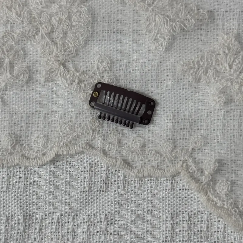 [Not For Sale] Urbeauty Clip Design Hair Clip - Automatic Free Gift Incl. With Hair Purchases, Do Not Order Separately