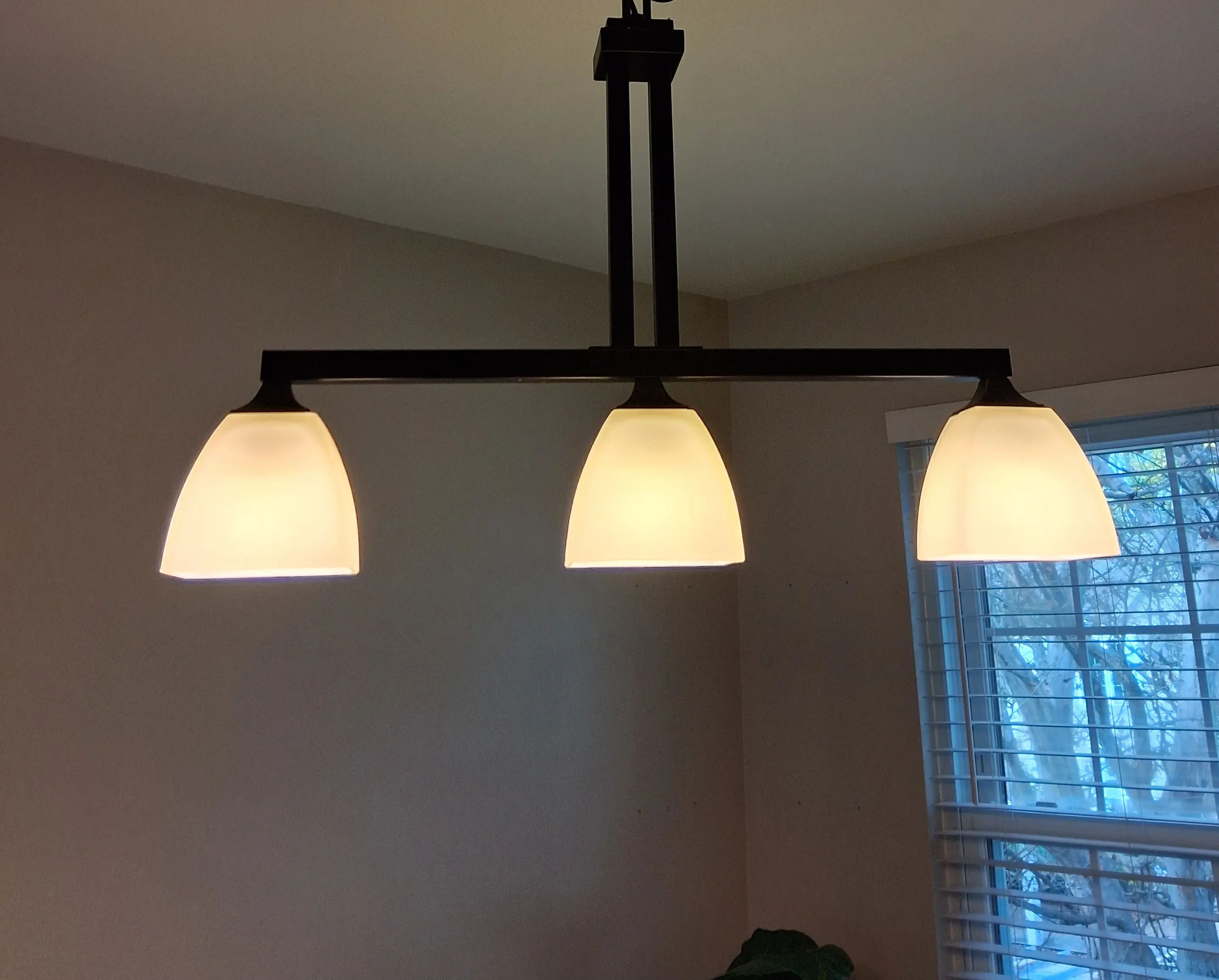 Kitchenland Island Pendant for Dining Room or Kitchen - Metal Material, Versatile Design, Stylish Home Decor