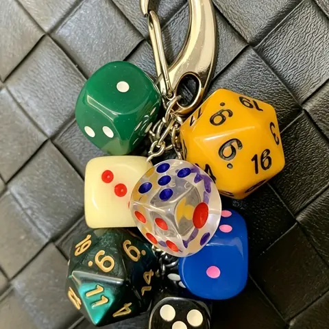 Beaded Dice Bag Charm, Trendy Bag Charms, Multi-Model Colorful Dice Splicing Design American Street Style Niche Yabi Style Compatible With Bags, Car Keys, Backpacks Personalized Daily Accessories For Men And Women