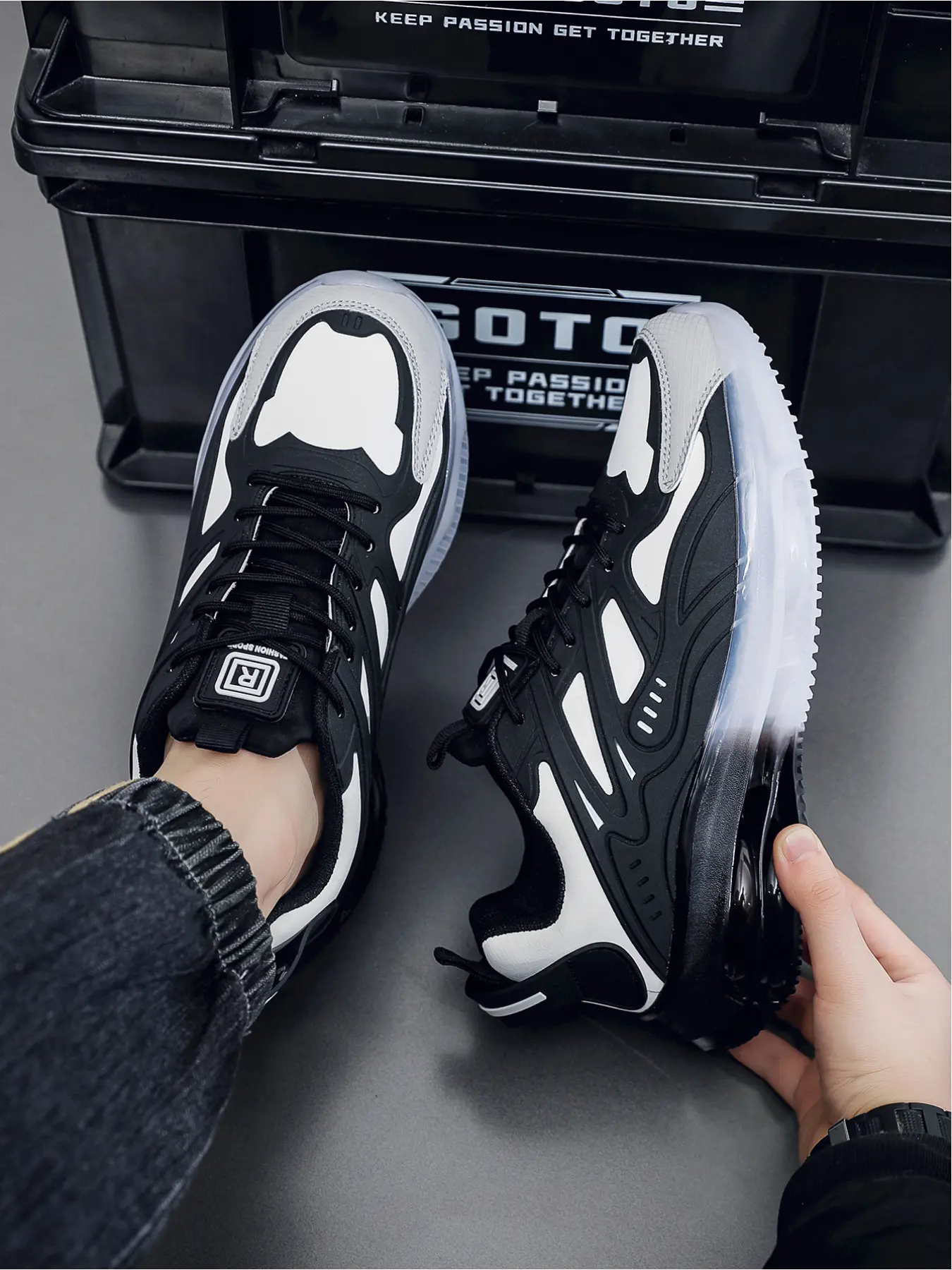 1 Pair Plus Size Men's Mesh Air Cushion Dad Sneakers, Fashion Sneakers, Casual Athletic Sneakers, Casual Style, Full Air Cushion Shock Absorption + Breathable & Non-Stuffy, Daily Outings / Commute / Sports, Wide & Fat Feet Friendly Sneakers