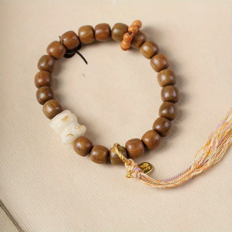 Elegant Wood Beads Bracelet for Women, Retro Vintage Green Sandalwood Jewelry with Bear Charm, Gift-Ready Daily Wrist Candy, Bangle