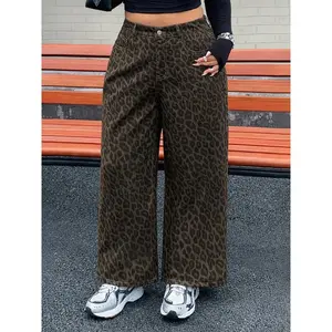 Women's plus size fashionable slim straight leg jeans with leopard print street style and street feng shui wash denim pants, casual all year roundRAIMENTRY