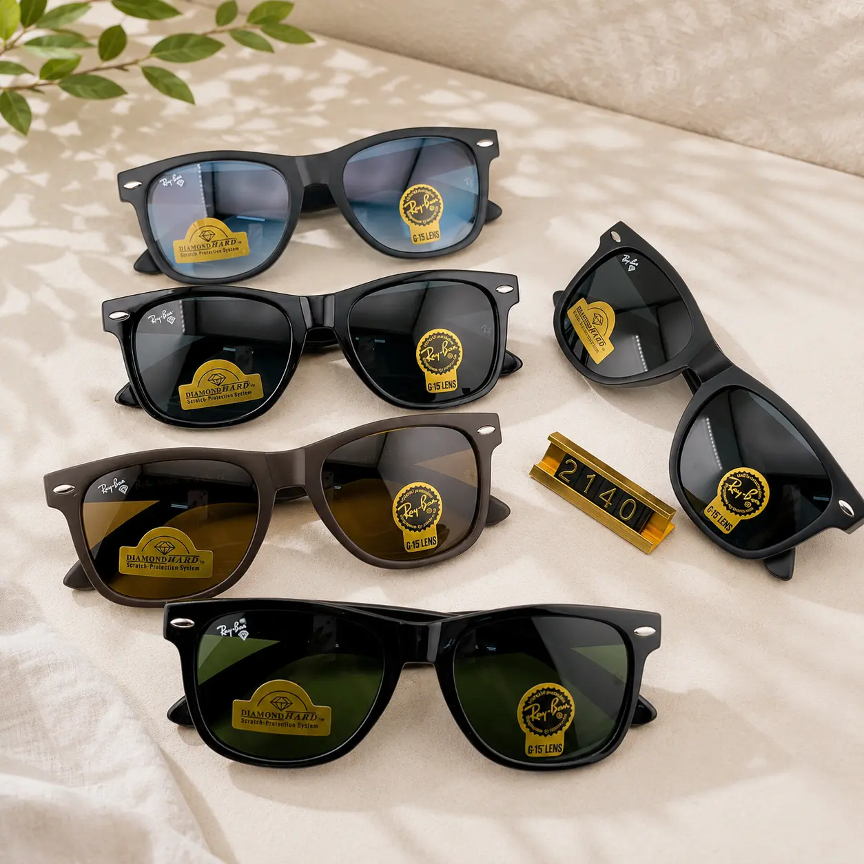 Ray-Ban Original Wayfarer Sunglasses for Men & Women – Shiny Black Frame with Green Lenses
