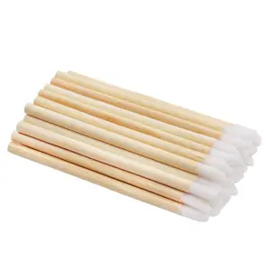 100pcs Disposable Bamboo Handle Lip Gloss Wands Lip Brushes Lipstick Applicator Makeup Tool