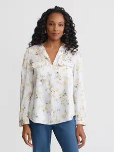 Petite Simplified Utility Blouse