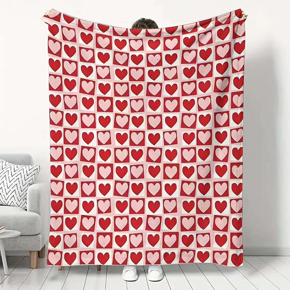Glam Style Heart Print Throw Blanket,Digital Print, All-Season Cozy Lightweight Warm, with for Sofa, Bed, Travel, Living Room Home Decor, for Perfect Valentine'S Gift