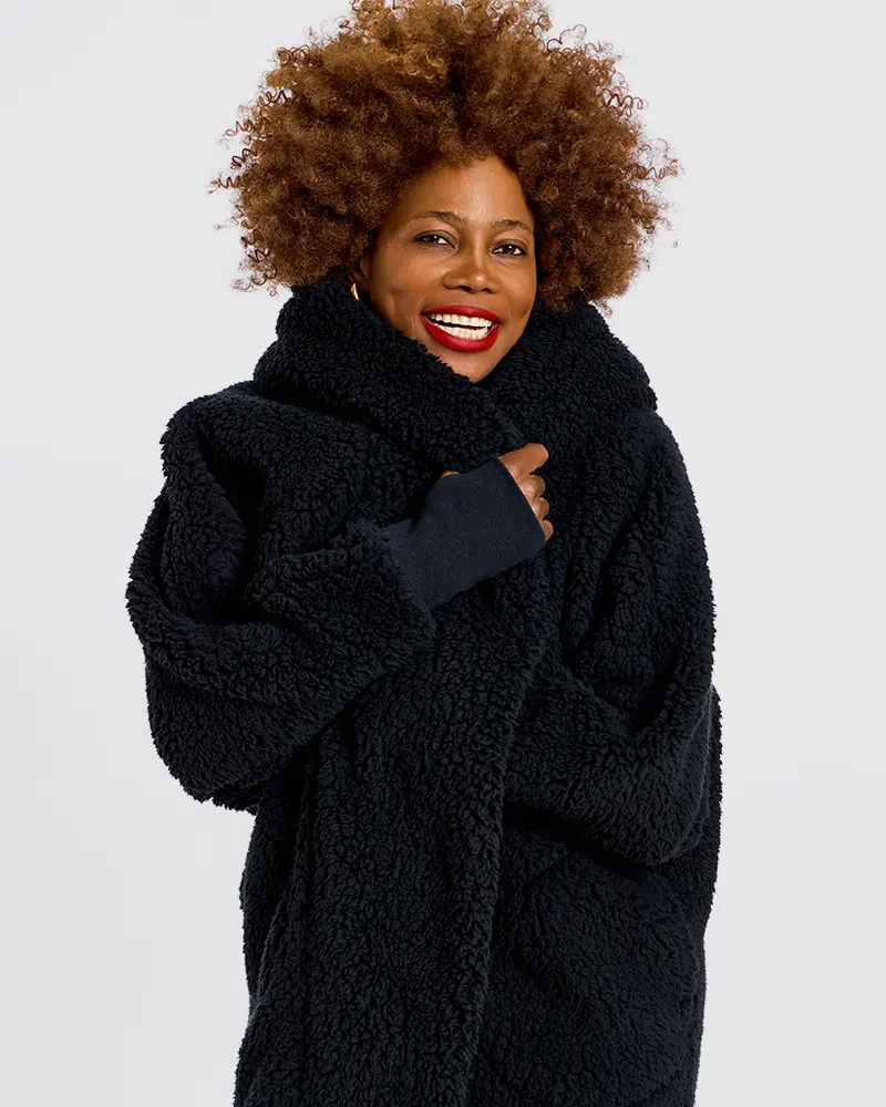 Classic Unisex Sherpa Lounger Jacket - Black