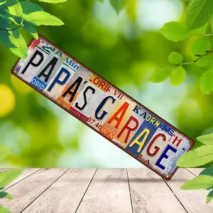 Papa's Garage Vintage Aluminum Sign, 4*16 inches, durable wall hanging decorative sign, multi-purpose for indoor/outdoor use, features English text, suitable for home and holiday decoration. collection print letter pattern chic design slogan mural decor